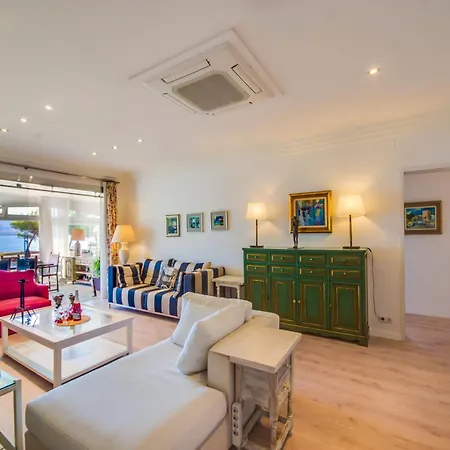 Stunning With Private Pool Casa vacanze *